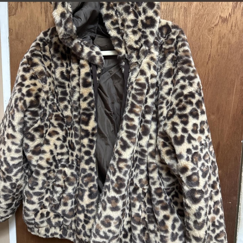 Time and Tru Leopard Print Faux Fur Hooded Jacket - Brown & Black